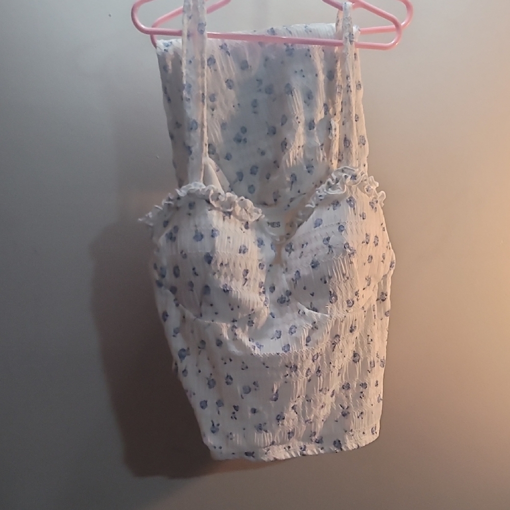 No Boundaries White and Blue Floral Blouse